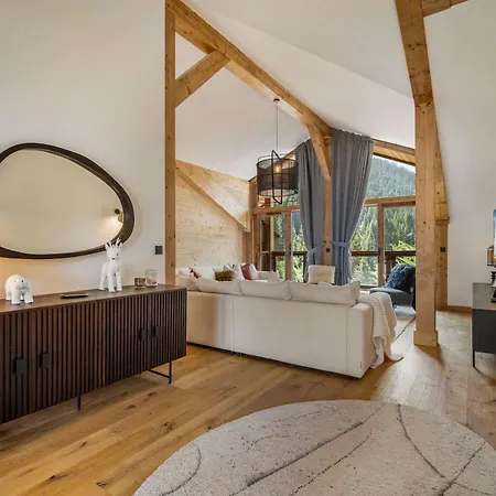 Daire Luxury Penthouse - Panoramic Views, Walkway Balcony, Private Floor Courchevel