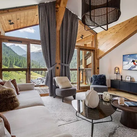 Luxury Penthouse - Panoramic Views, Walkway Balcony, Private Floor Daire Courchevel