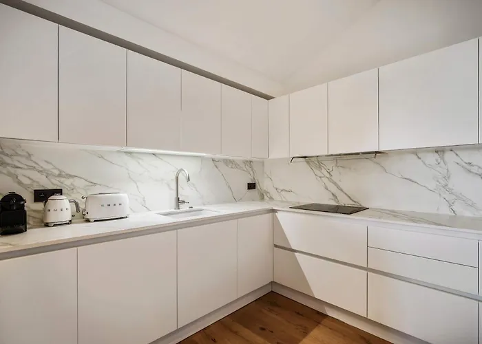 Luxury Penthouse - Panoramic Views, Walkway Balcony, Private Floor * Куршавель